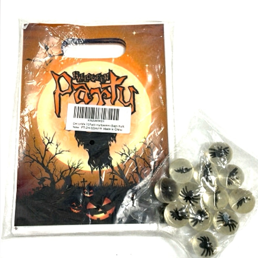 Halloween Treat Bags 72 pack & 12 Bouncy Spider Balls